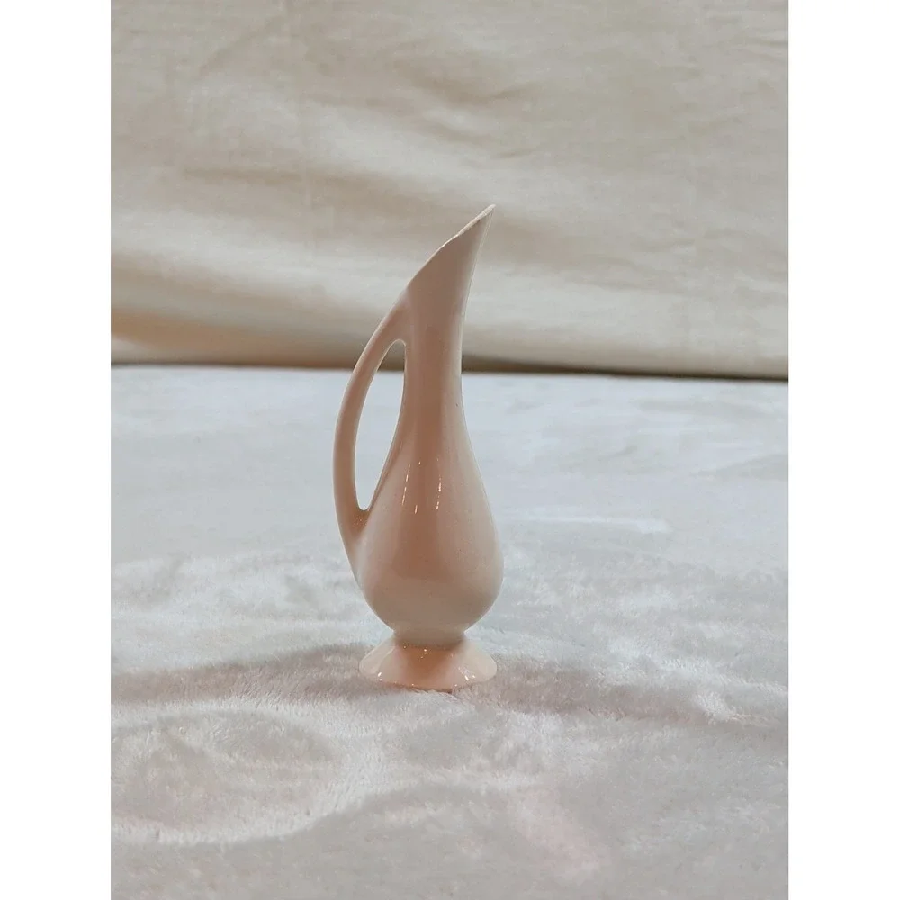 Vtg Mid Century Modern Miniature Ceramic Bud Vase Cream Off White Handle 5.5